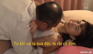 Bà mẹ xinh đẹp của bạn tôi